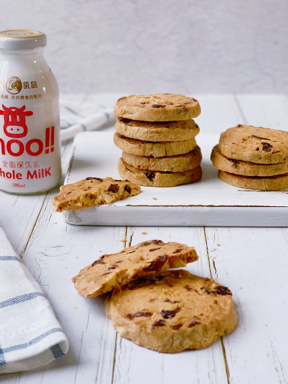 紅櫻桃曲奇(罐)